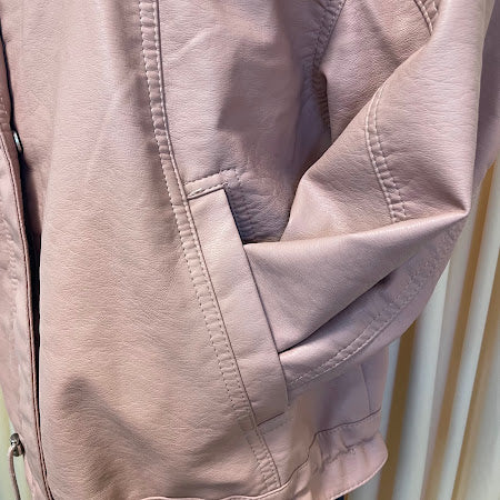 Jackets HowDareU Size Medium