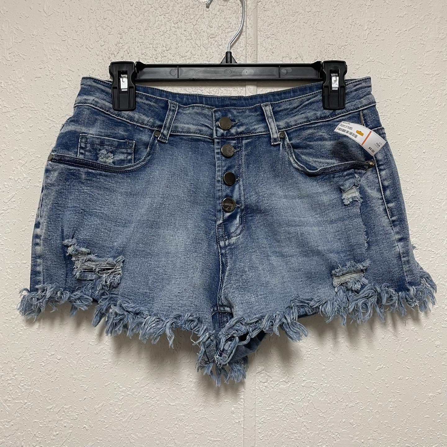Shorts . Size Large