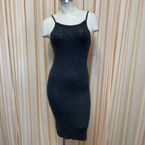 Dresses mahina Size Medium