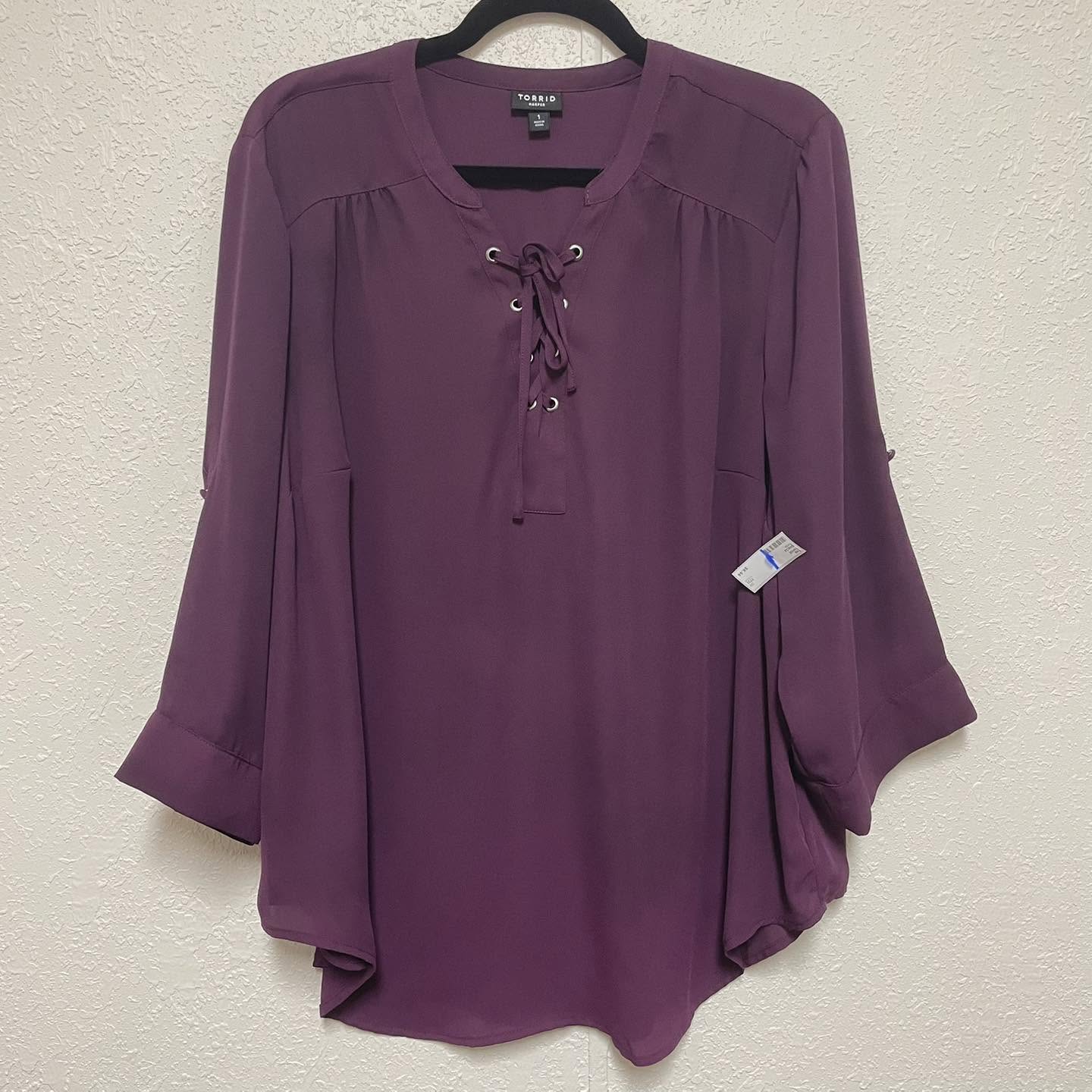 Top Torrid Size 1x