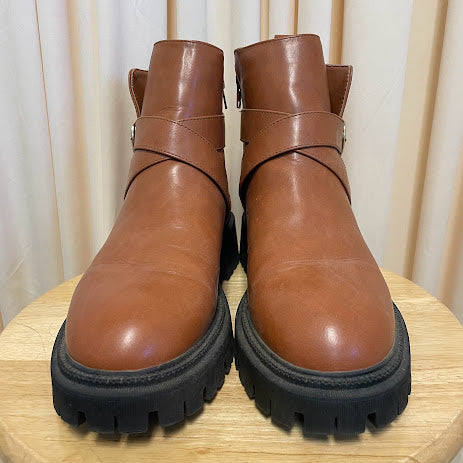 Boots London Rebel Size 8.5