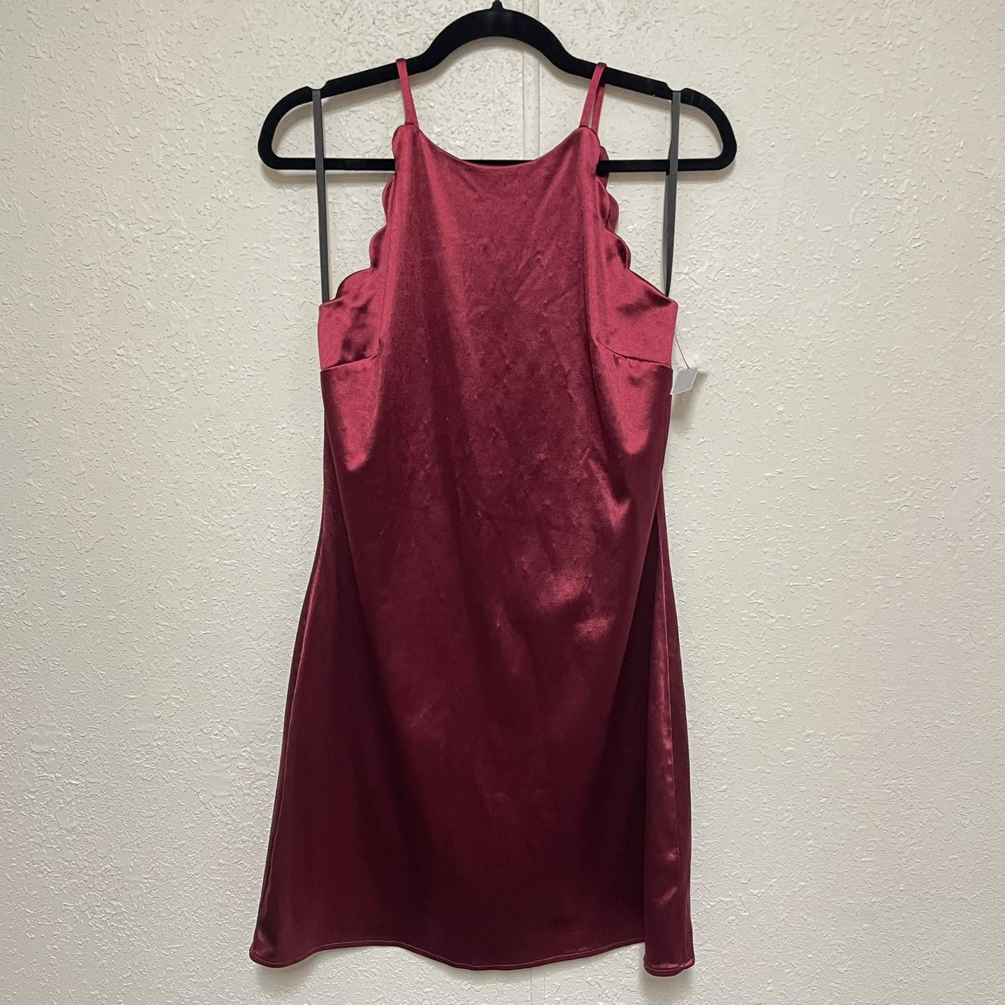 Dresses by & by Size Medium
