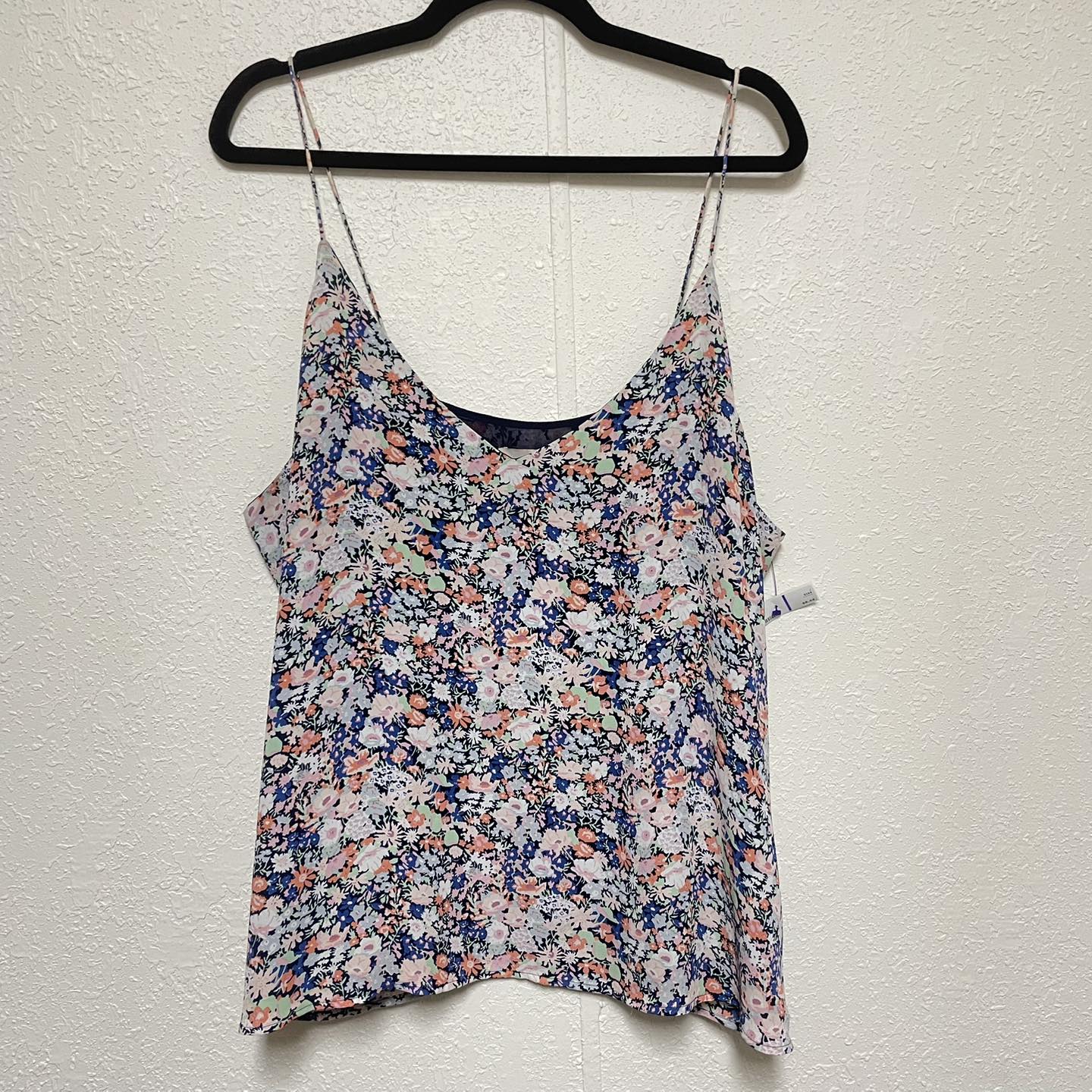 Tank Top Loft Size XL