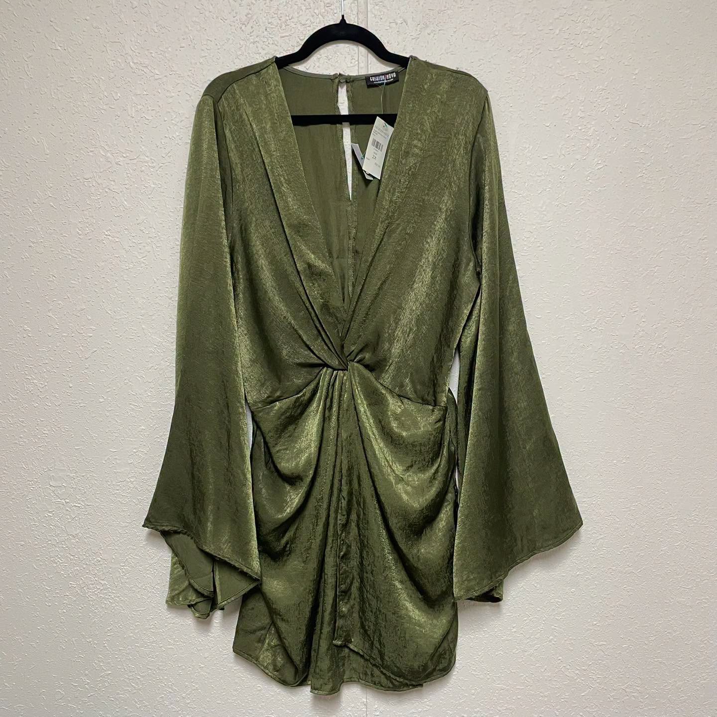 Dresses Fashion Nova Size 2XL