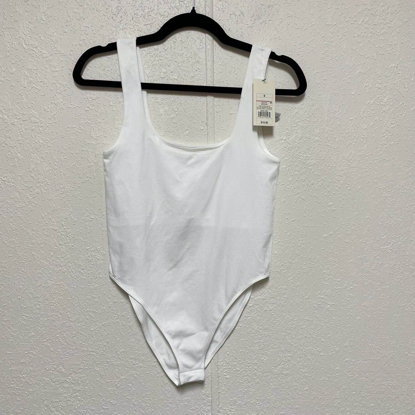 Bodysuit a new day Size Small