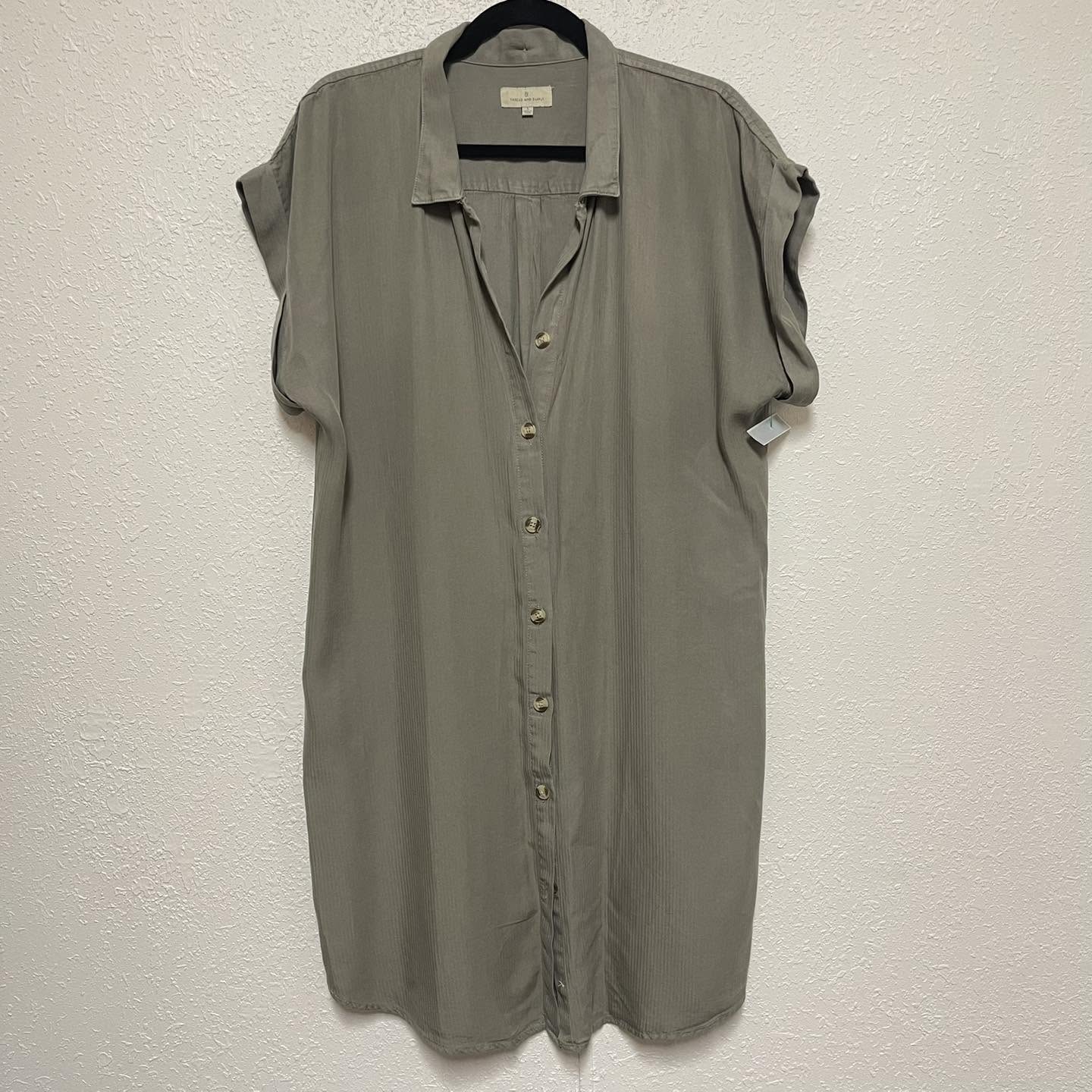 Dresses Thread & Supply Size Large