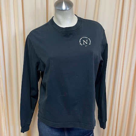 Top Nike Size Medium