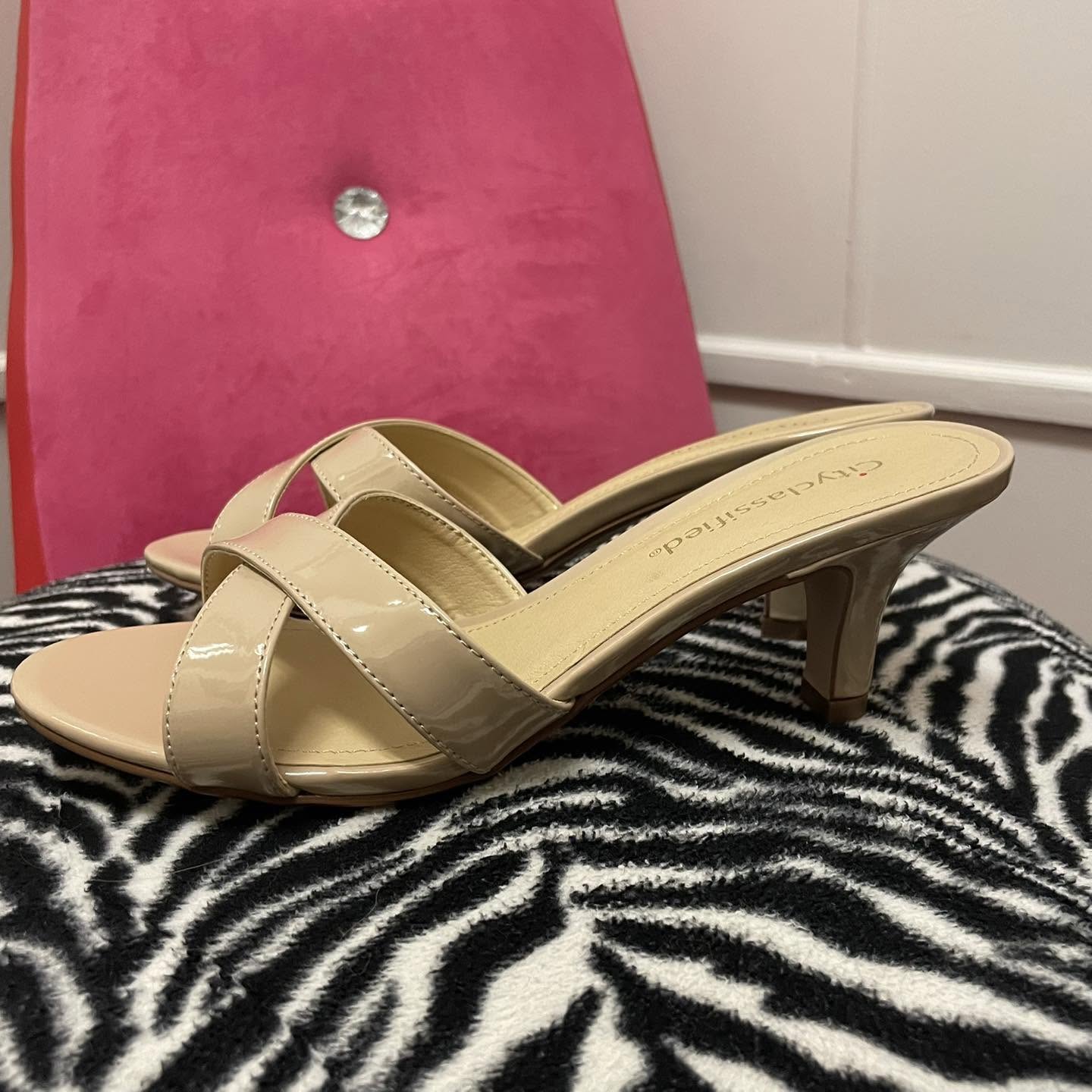 Heels City Classified Size 7