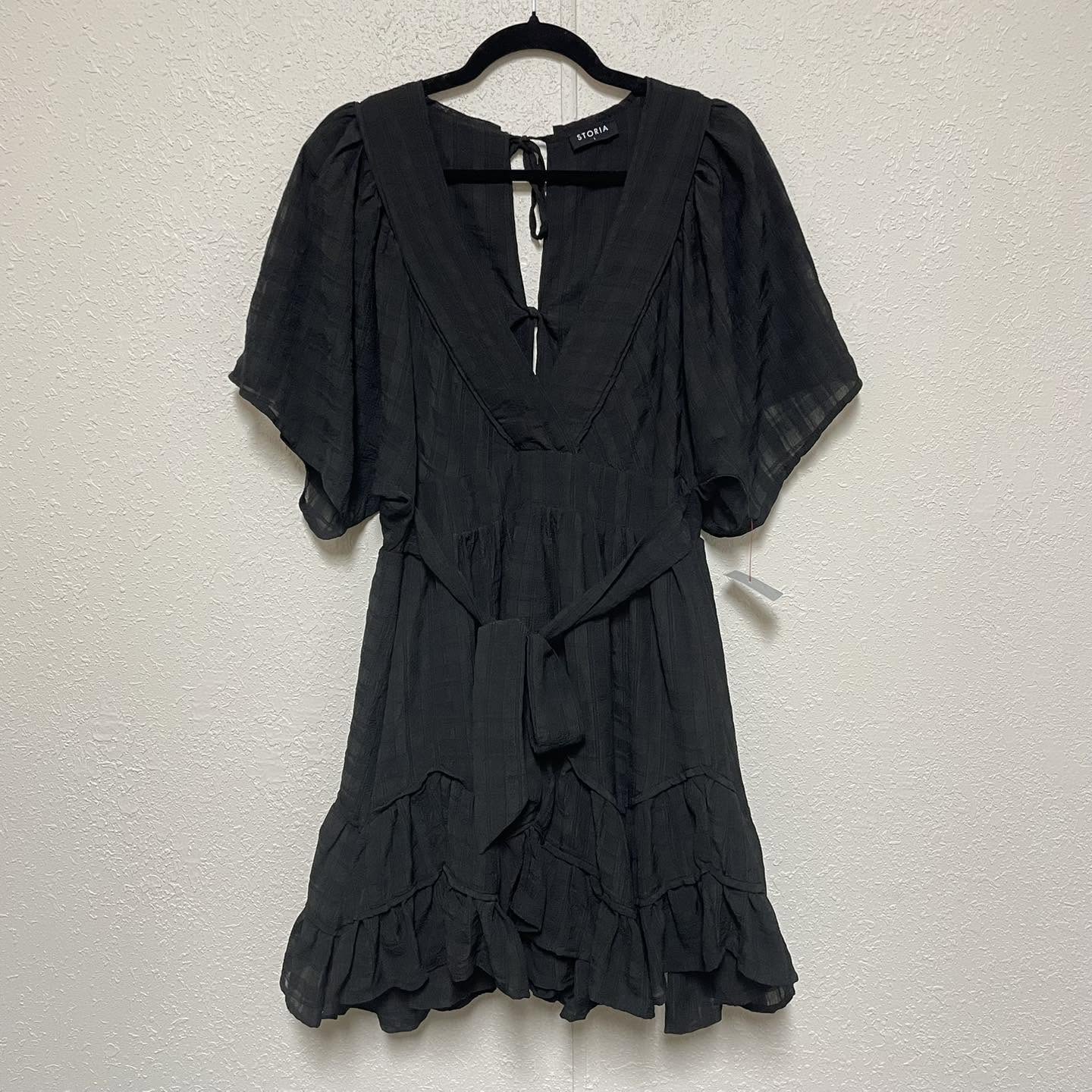 Dresses Storia Size Large