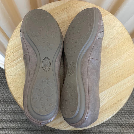 Flats Sofft Size 8.5