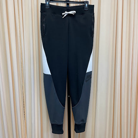 Activewear Nike Size Small
