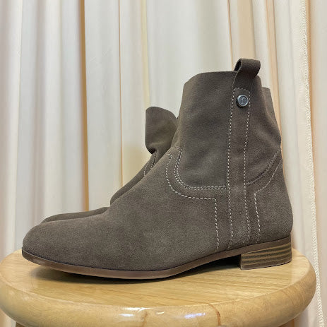 Booties Frye & Co Size 7.5