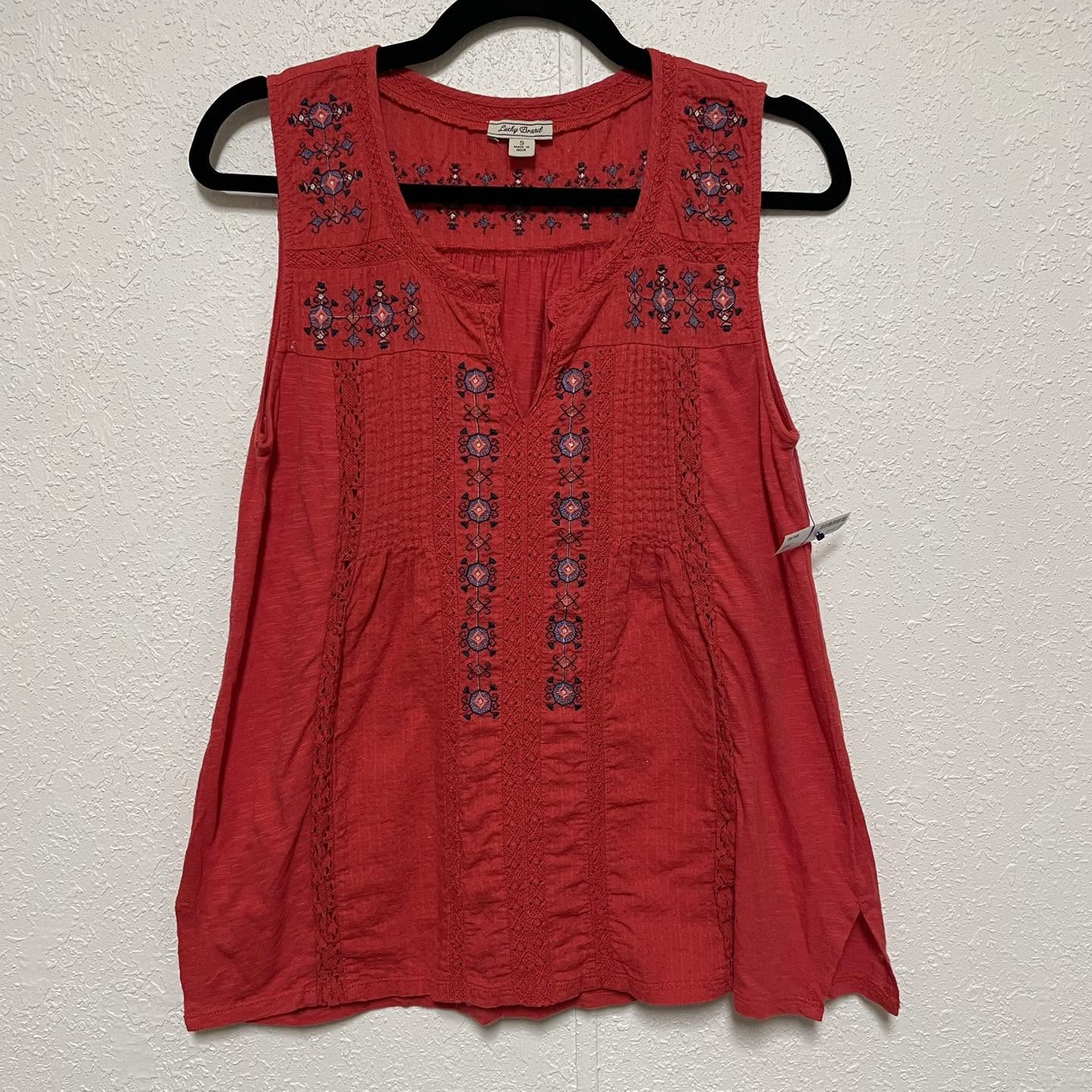 Top Lucky Brand Size Small