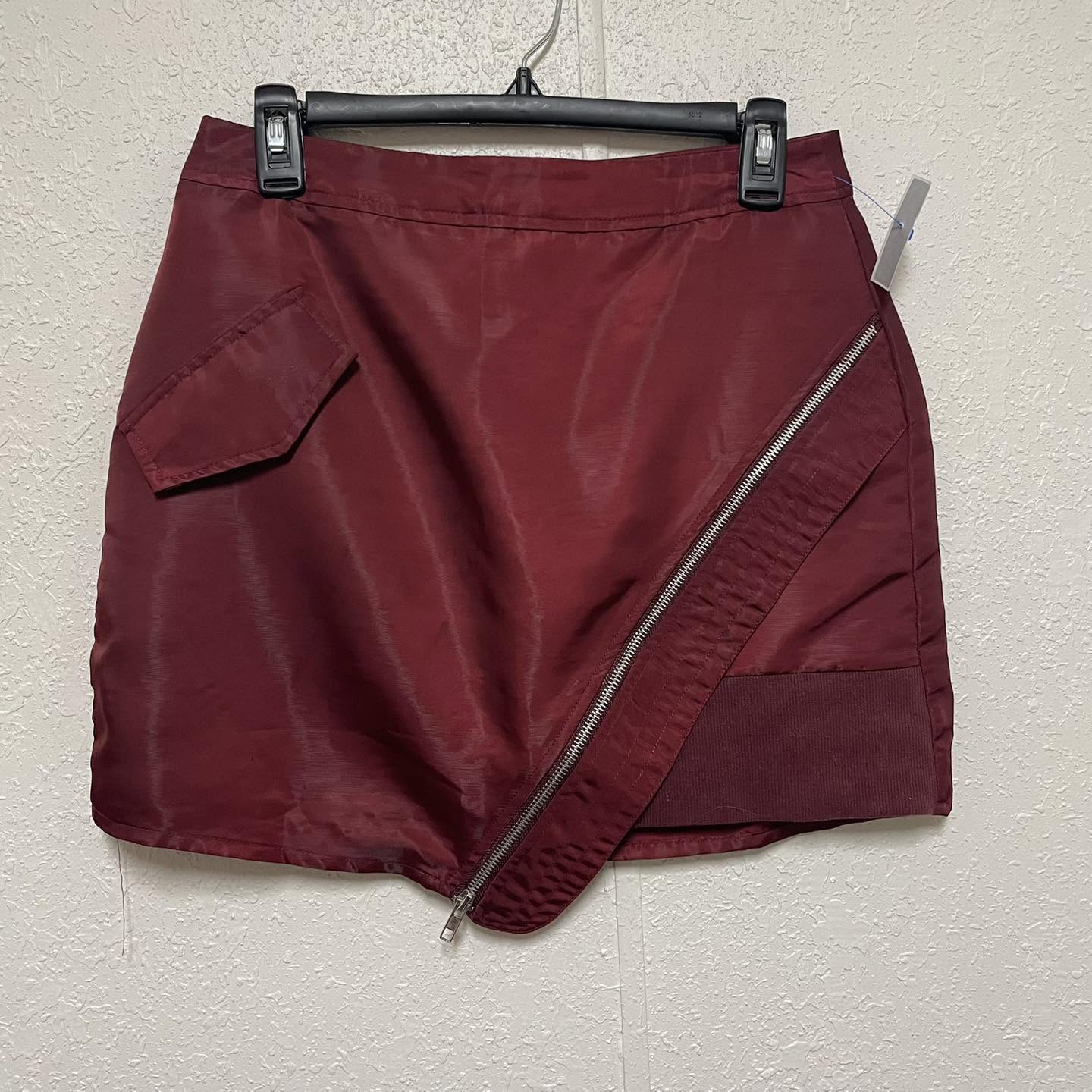 Skirts Le Lis Size Medium