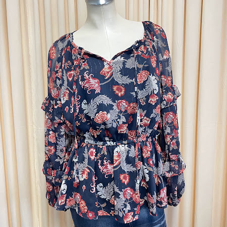 Top Maurices Size Medium