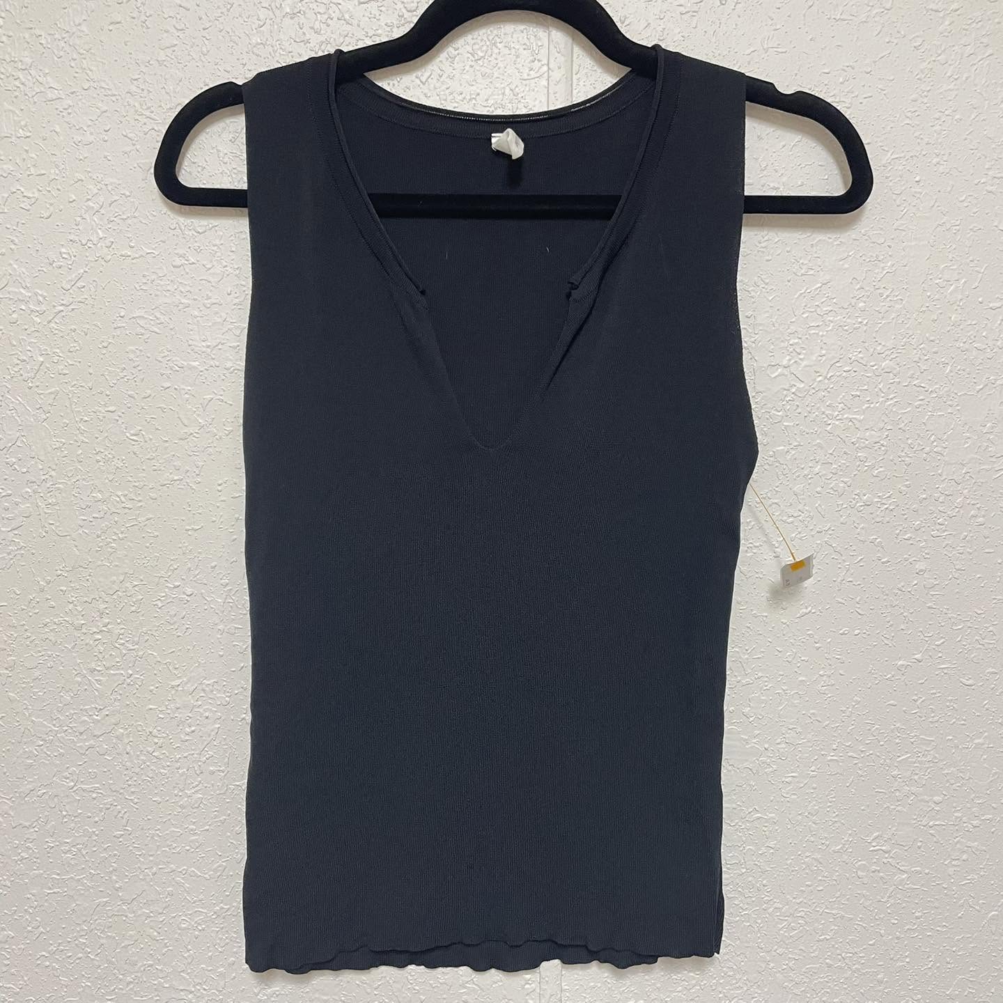 Tank Top Wishlist Size Small