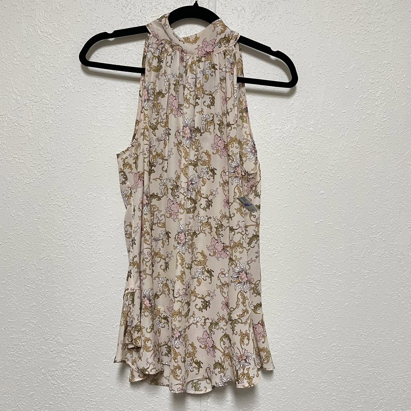 Top Max Studio Size Medium