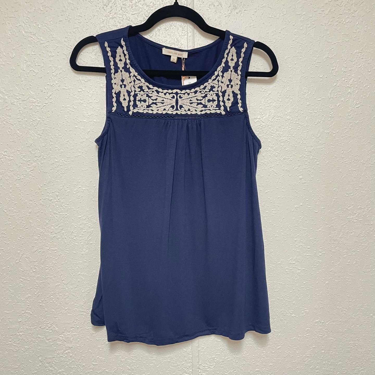 Tank Top Skies Are Blue Size Medium