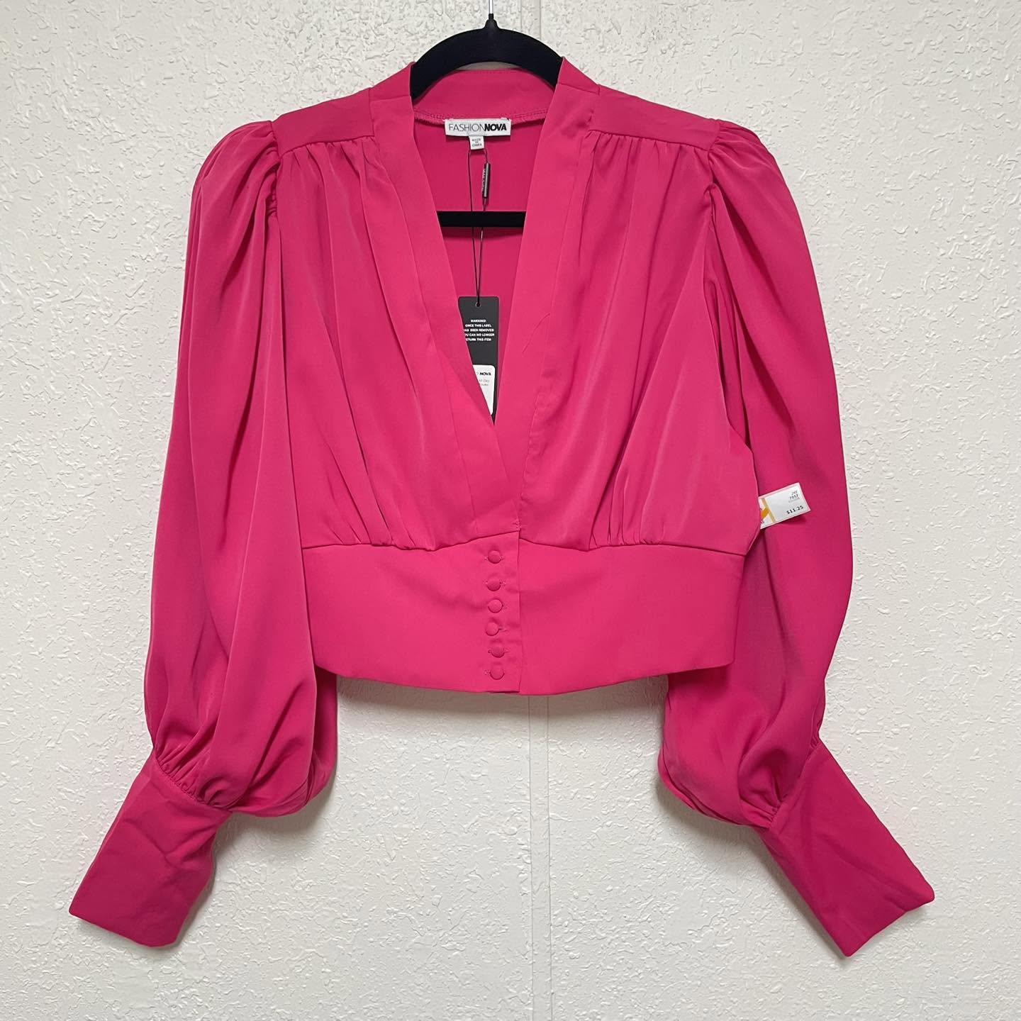 Top Fashion Nova Size Medium