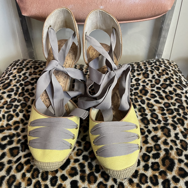 Heels Loft Size 9
