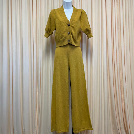 Two Piece Set Callahan Size XS