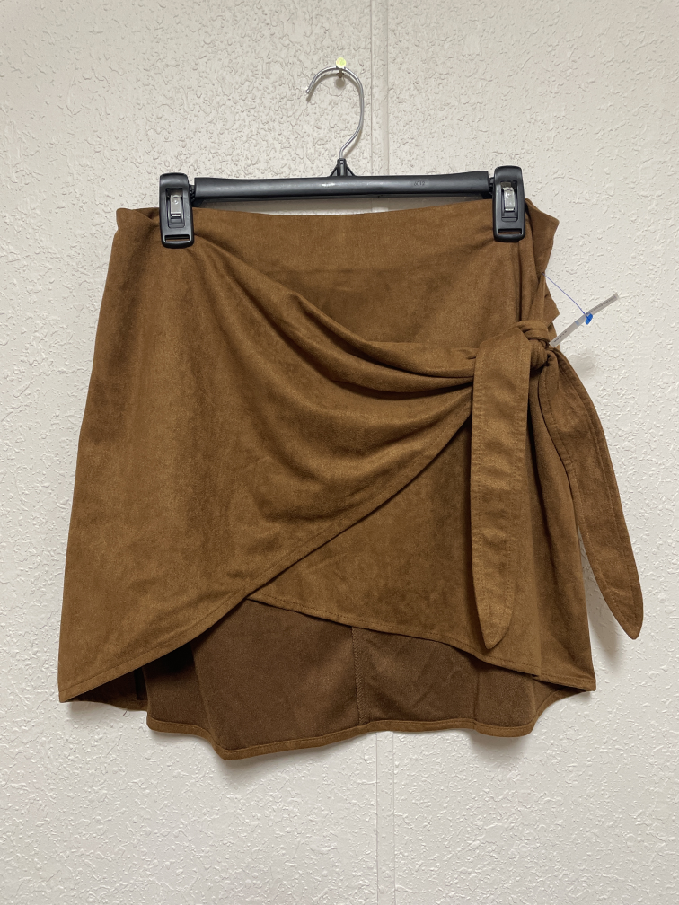 Skirts loveriche Size Medium