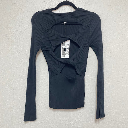 Top Future Collective Size Small