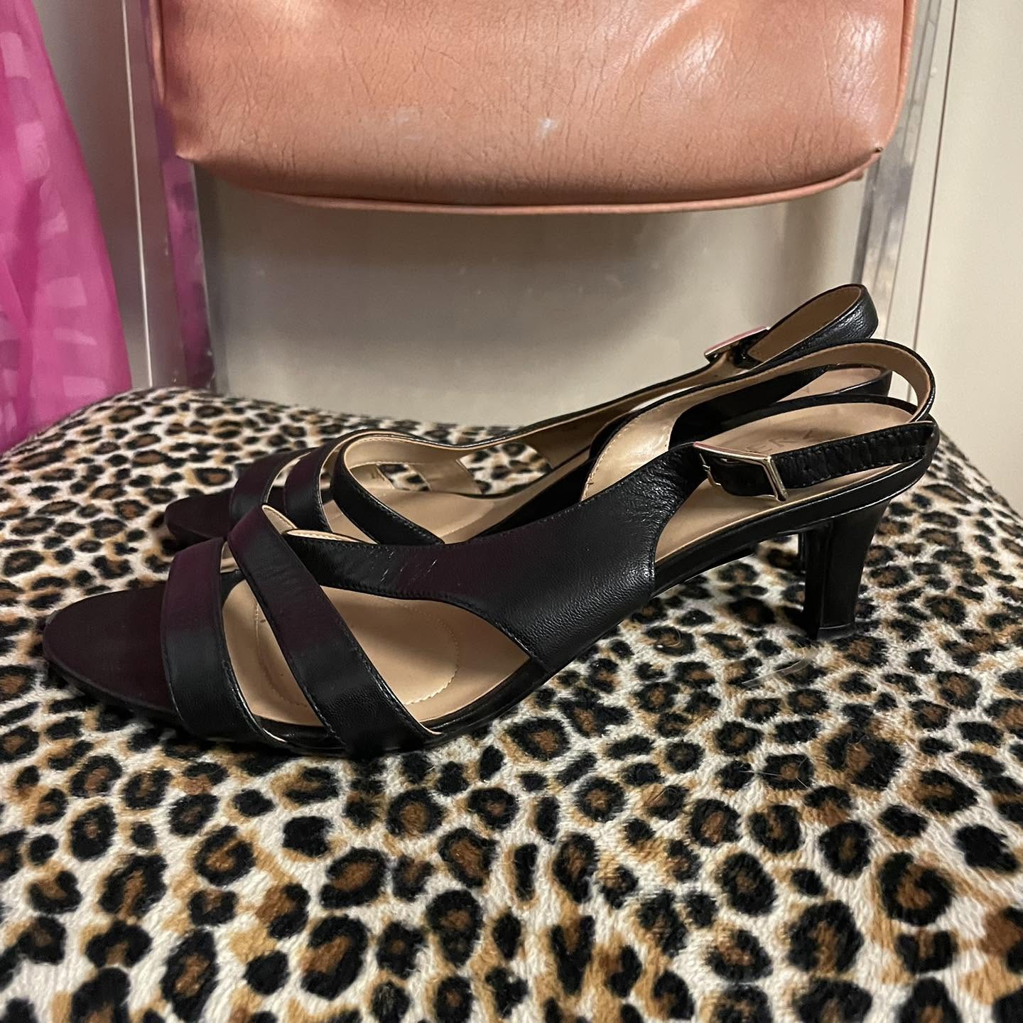 Heels Naturalizer Size 11