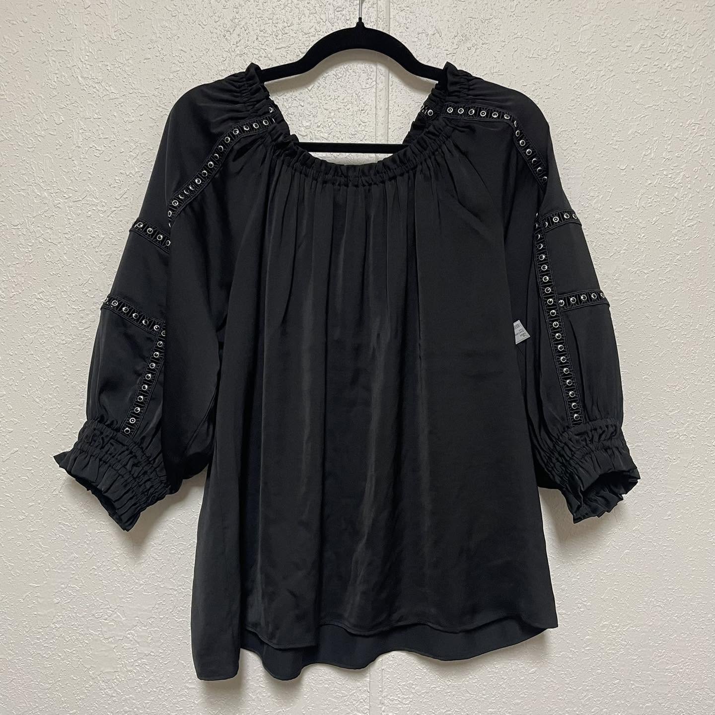 Top DKNY Size Large