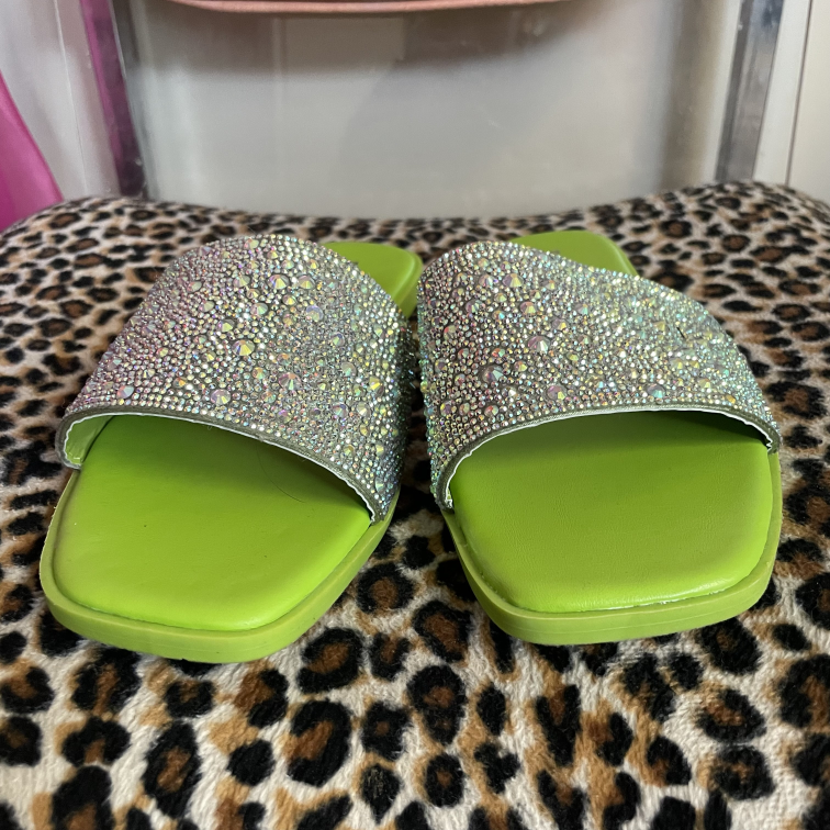 Sandals Bamboo Size 7.5