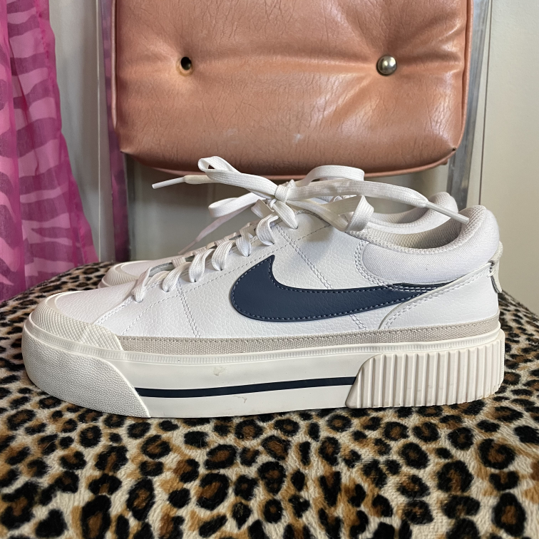 Sneakers Nike Size 9