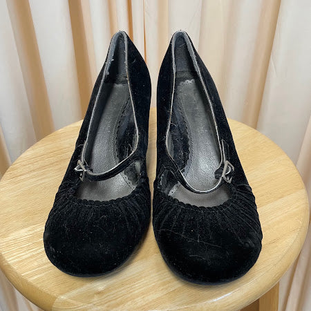 Heels Vintage Size 8.5