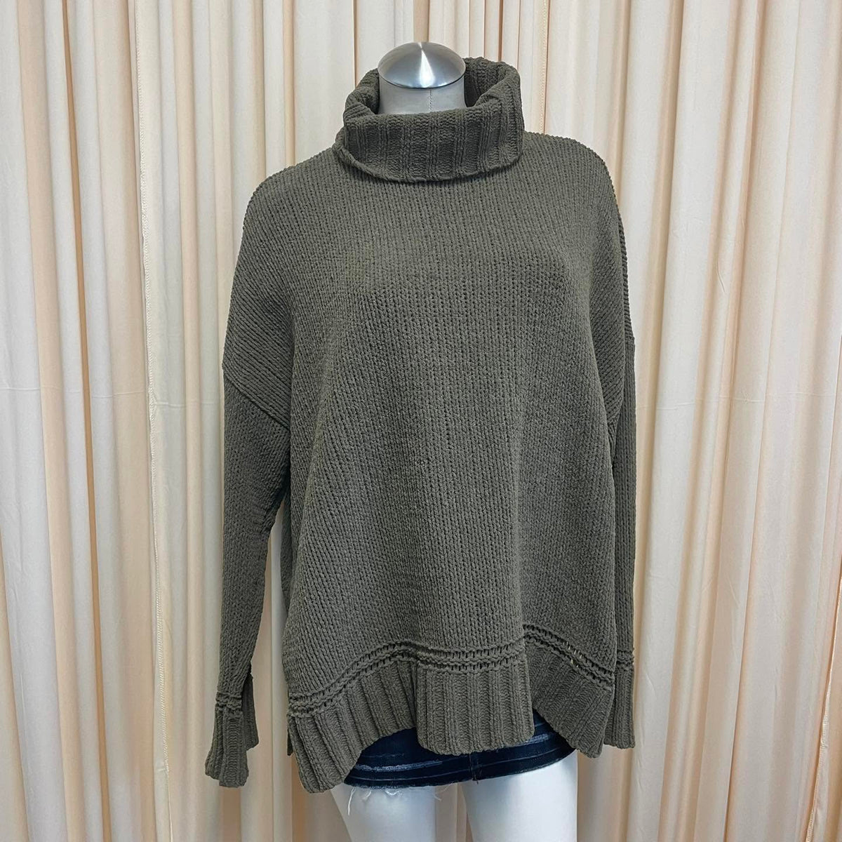 Sweaters Aerie Size Medium