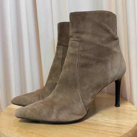 Booties Banana Republic Size 7.5