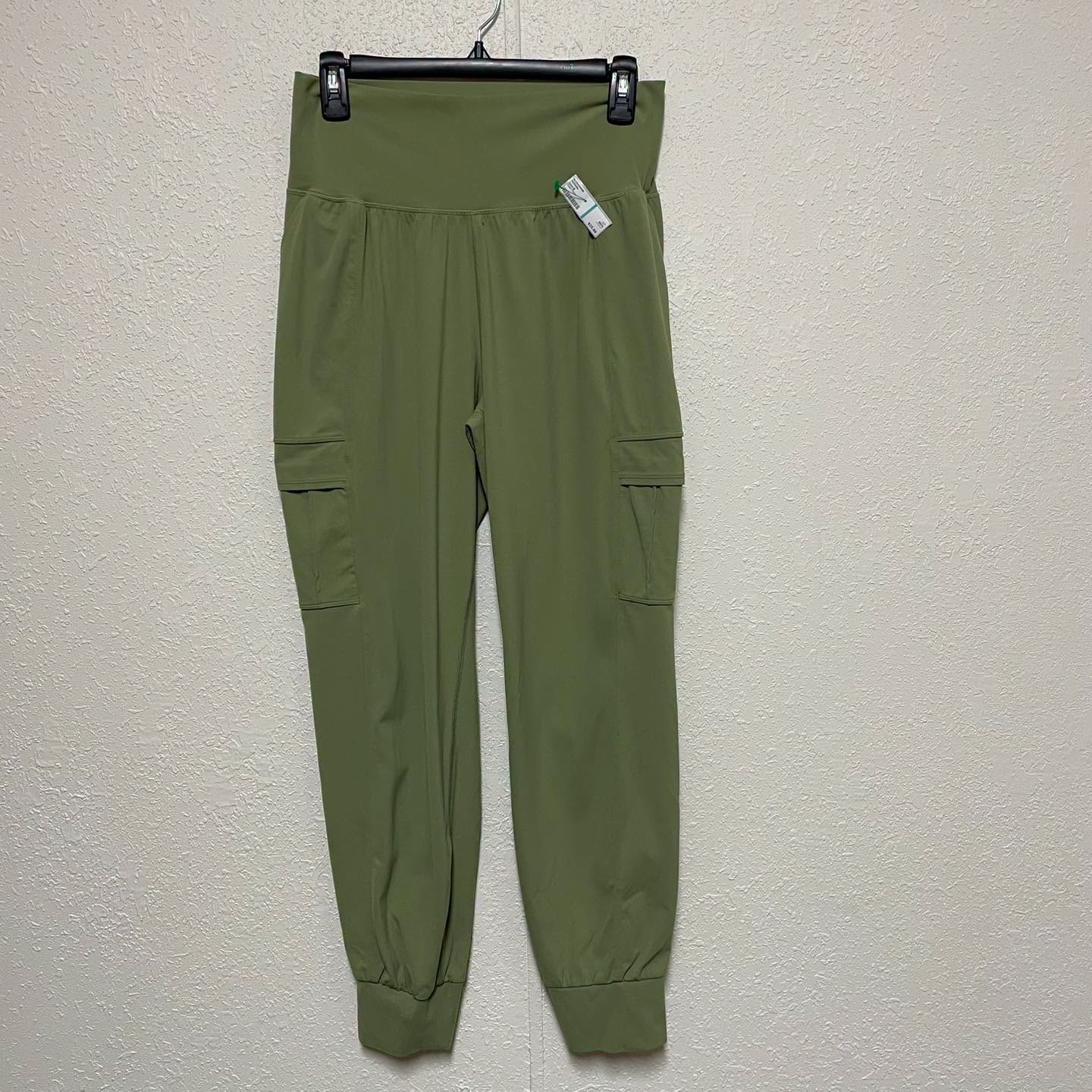 Activewear Athleta Size 8