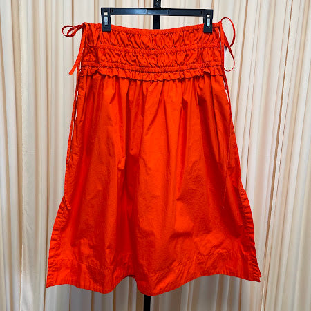 Skirts Free Assembly Size Small