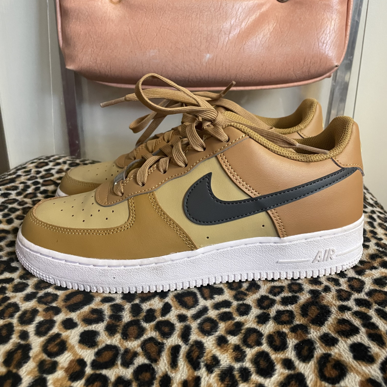 Sneakers Nike Size 8.5