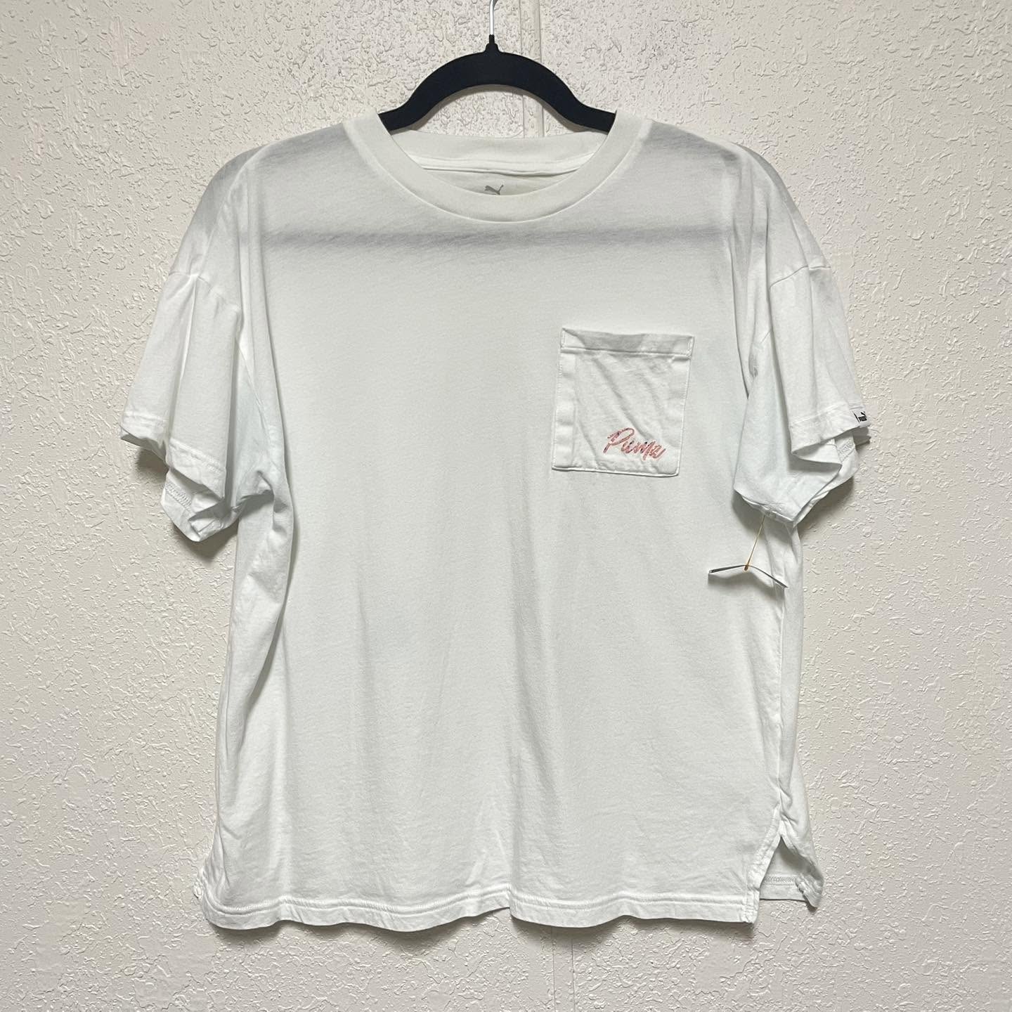 Top PUMA Size Medium