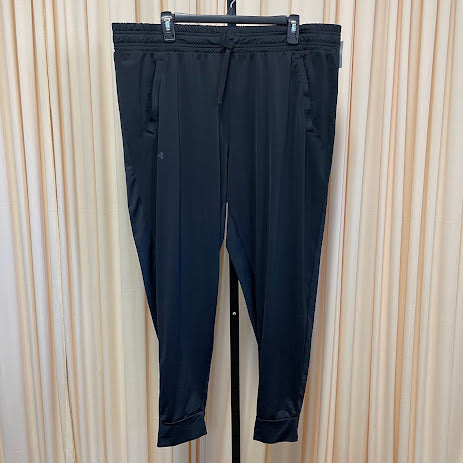 Activewear Under Armour Size 2XL