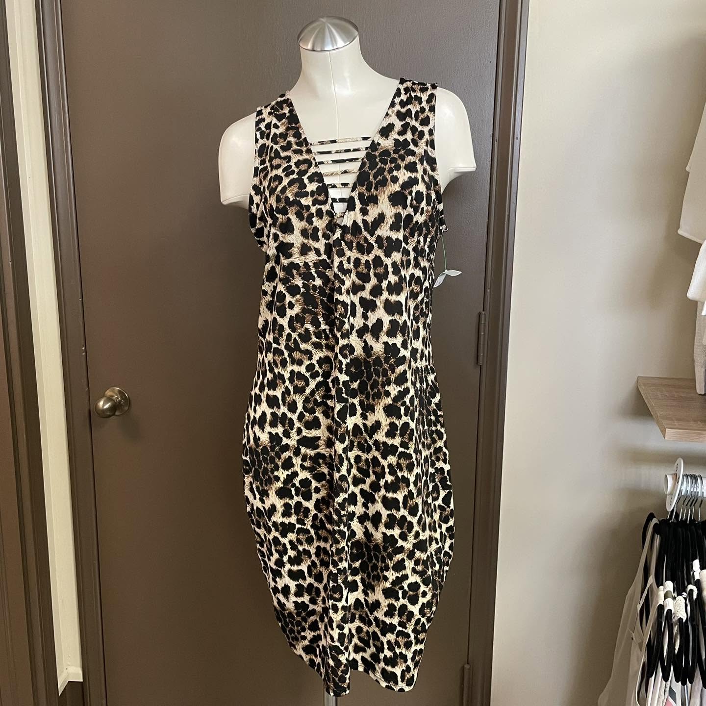Dresses Lilian Size Large