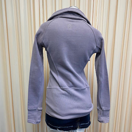 Activewear Lululemon Size 4