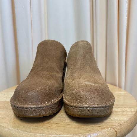 Clogs Born Size 8