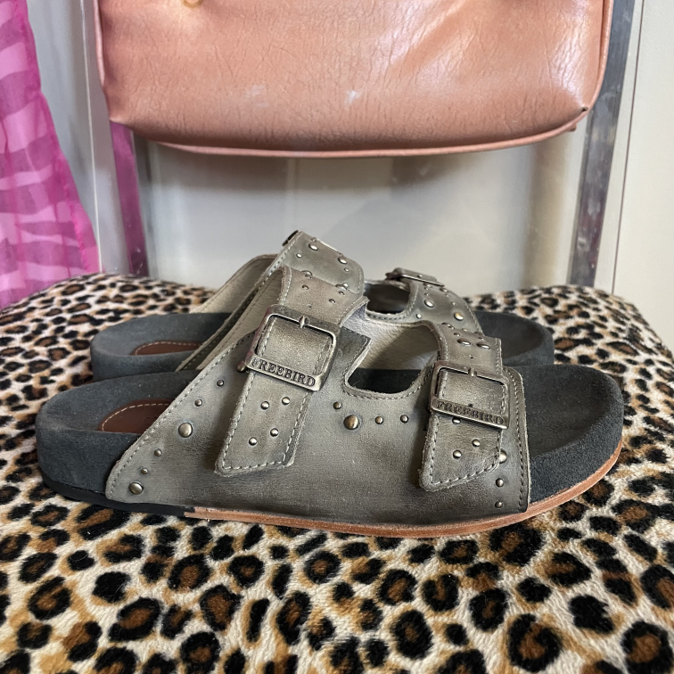 Sandals Freebird Size 8