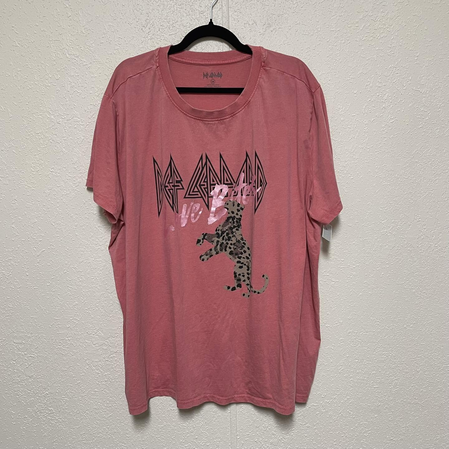 Top . Size 2XL