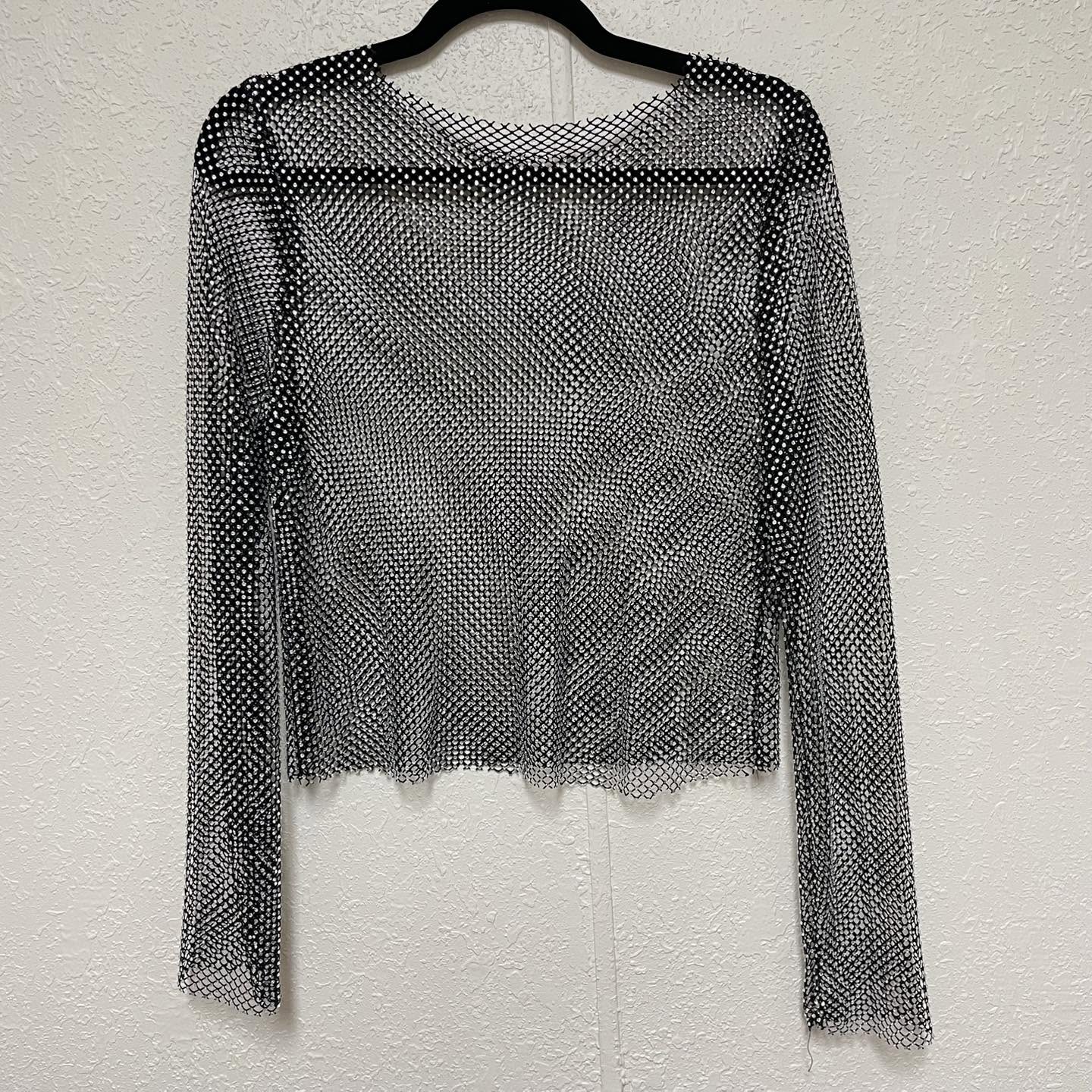 Top . Size Medium