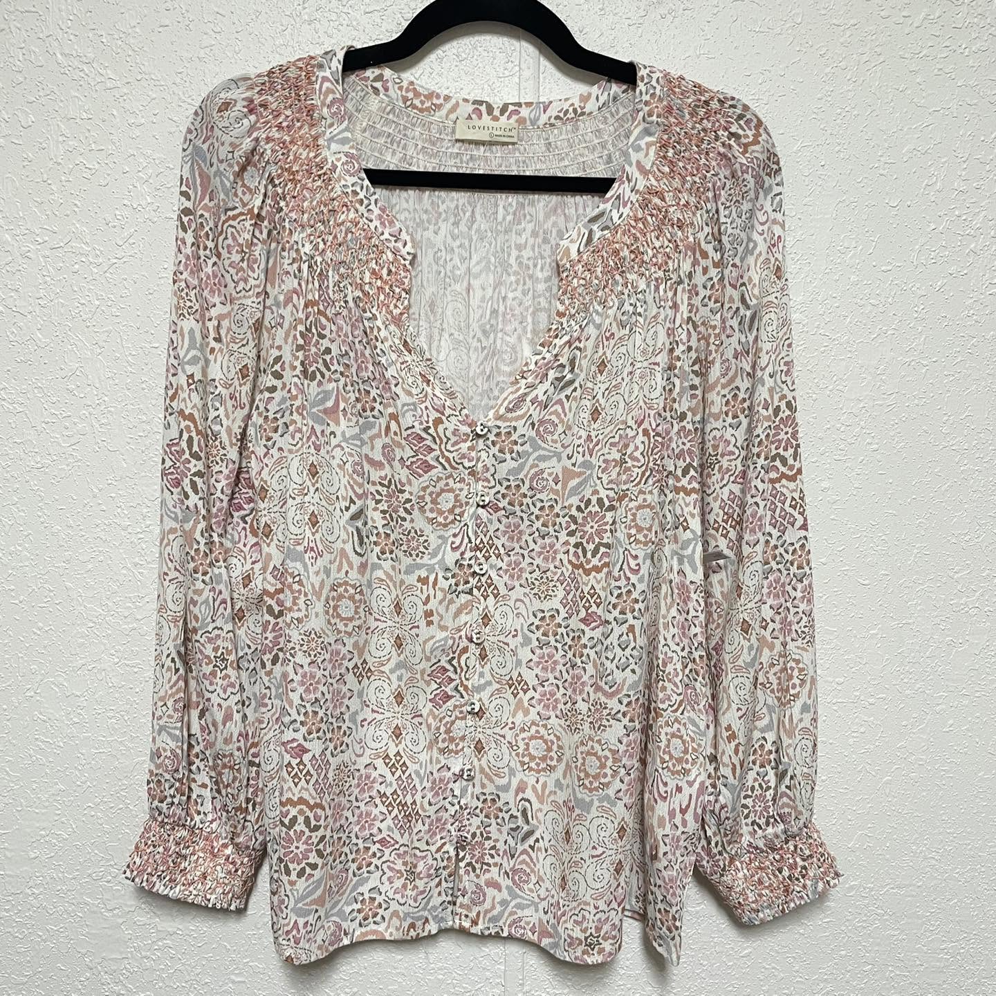 Top Lovestitch Size Large