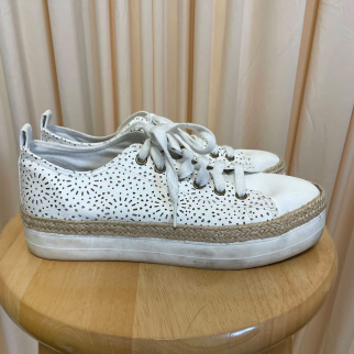 Sneakers Maurices Size 8.5