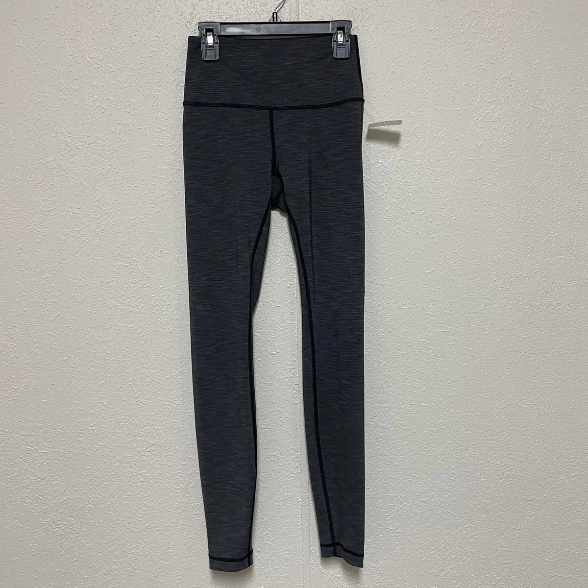 Activewear Lululemon Size 4