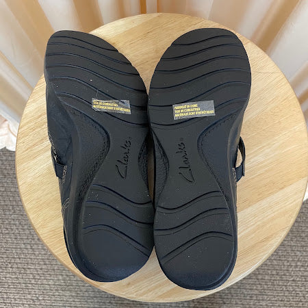 Flats Clarks Size 8