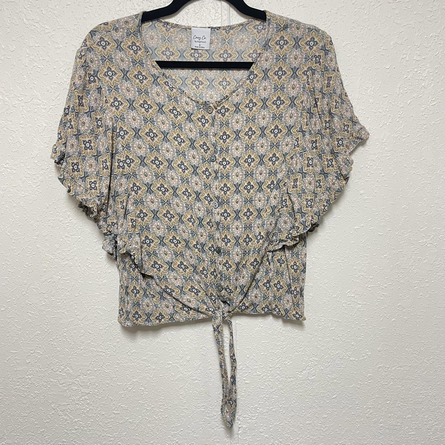 Top Cozy Casual Size Small